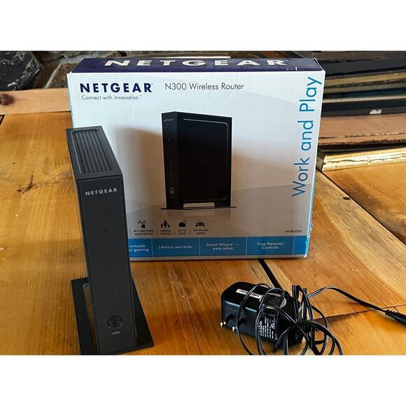 Netgear N300 300 Mbps 4-Port Wireless N Router (WNR2000) - untested - Picture 1 of 3